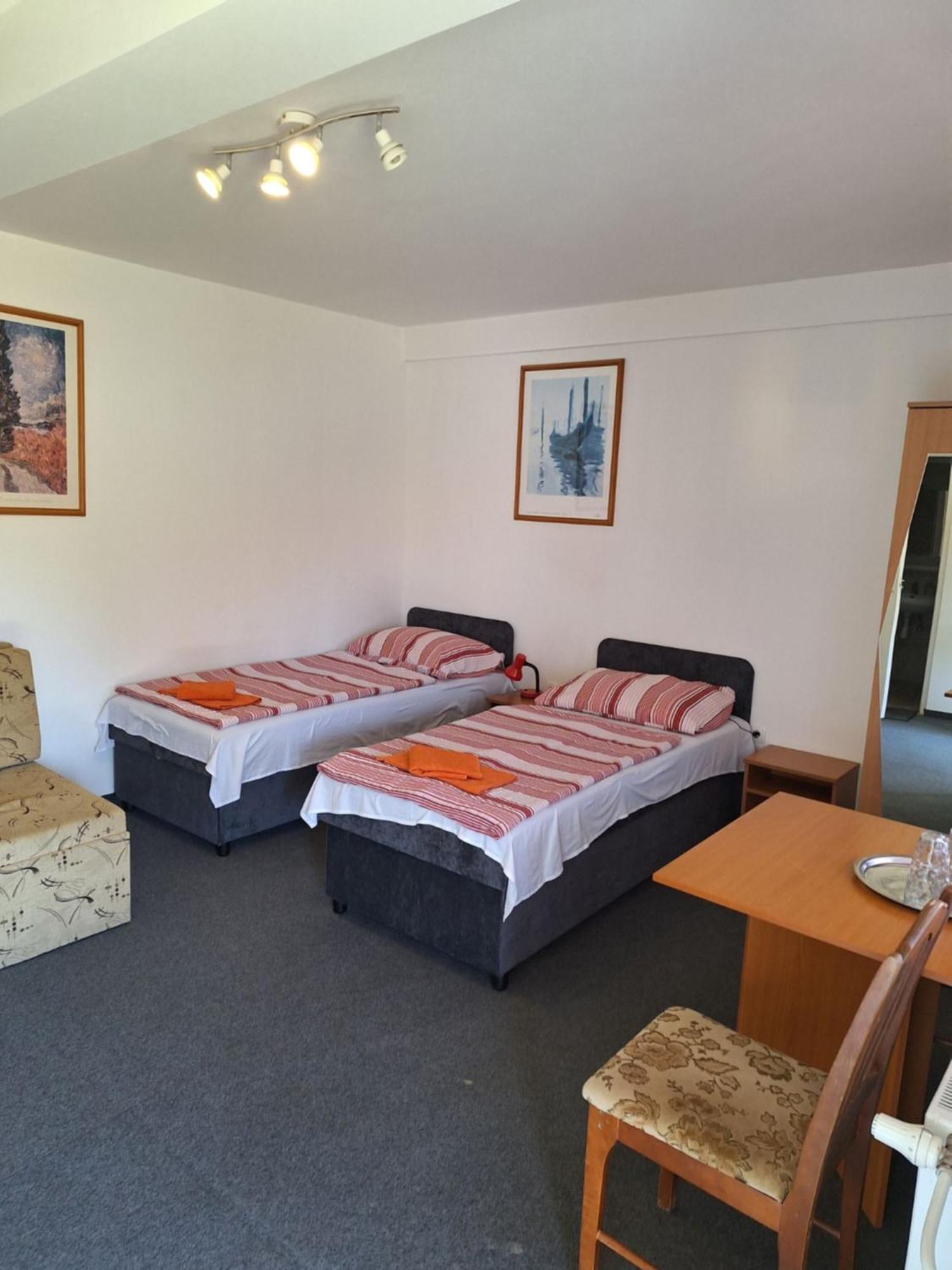 Fenyo Panzio Bed & Breakfast Mezőkövesd Dış mekan fotoğraf
