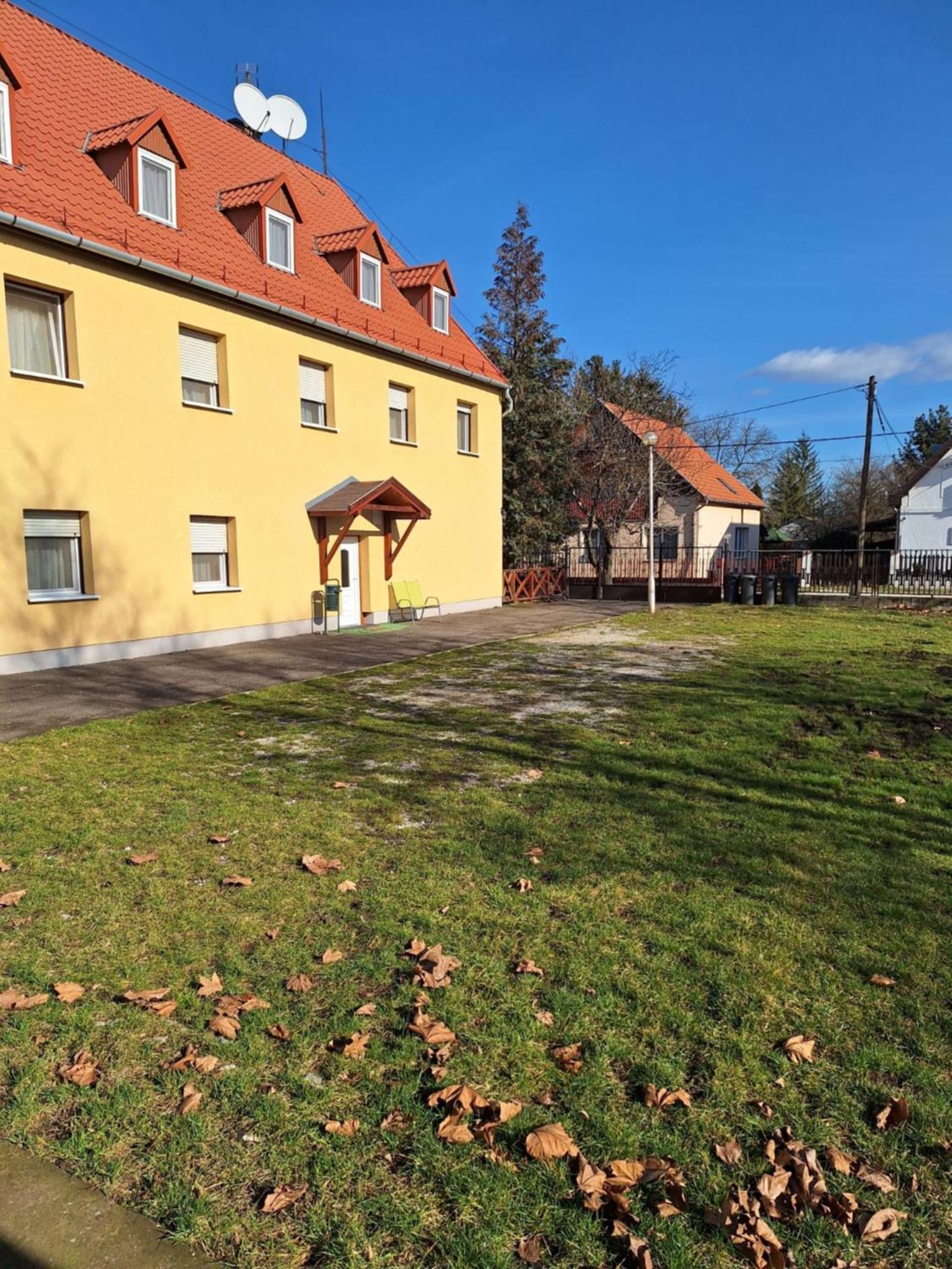 Fenyo Panzio Bed & Breakfast Mezőkövesd Dış mekan fotoğraf